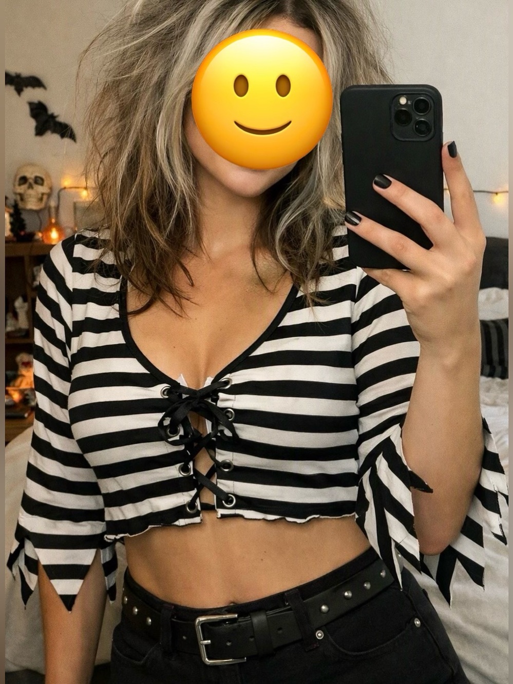 Vintage Roma Hollywood Black & White Striped Lace-Up Crop Top Gothic Grunge Y2K